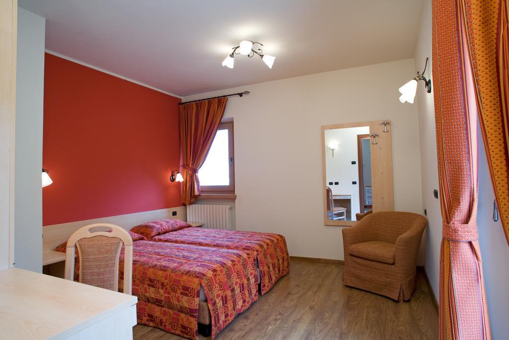 Chalet Kiara - Appartamenti Abar Livigno Zimmer foto